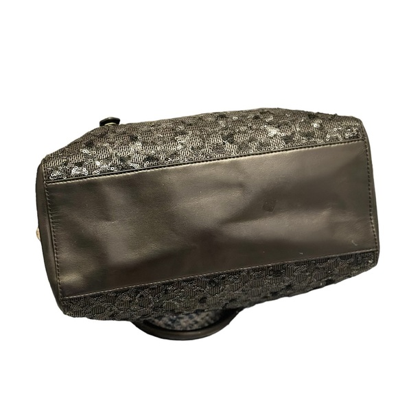 Coach Poppy Signature Sequin East West Satchel Limited Edition - Picture 12 of 17